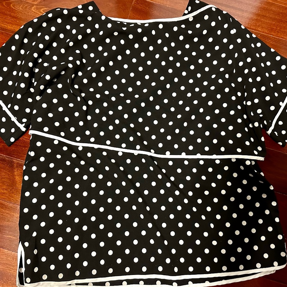 CHICO'S Women’s Short Sleeve Top M Size One (M) Black/White Dots EUC